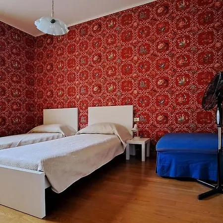 Como25 Διαμέρισμα *