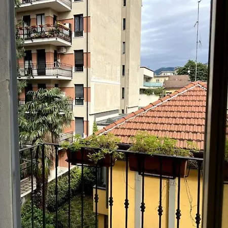 Appartamento Como25